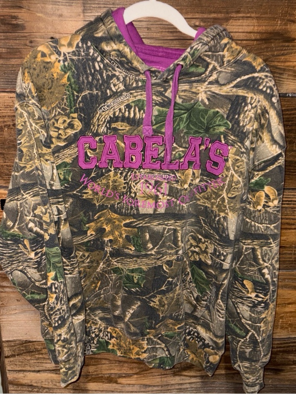 Cabela's Camo Hoodie with Fuchsia Logo and Lining